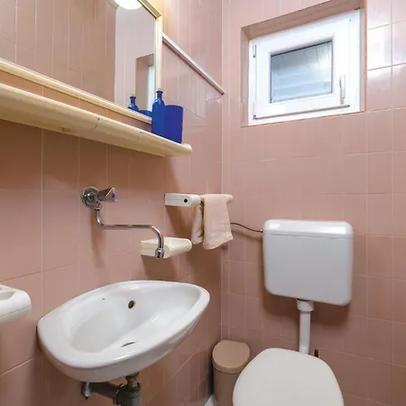 Awesome In Okrug Gornji With Kitchen * Trogir